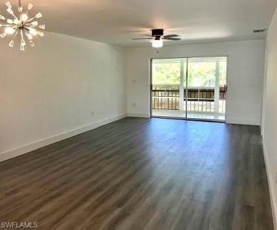 200 Valley Stream Dr, Unit 8B, Naples, FL 34113 Photo