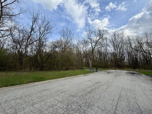 879 Campbell Avenue , Chicago Heights, IL 60411