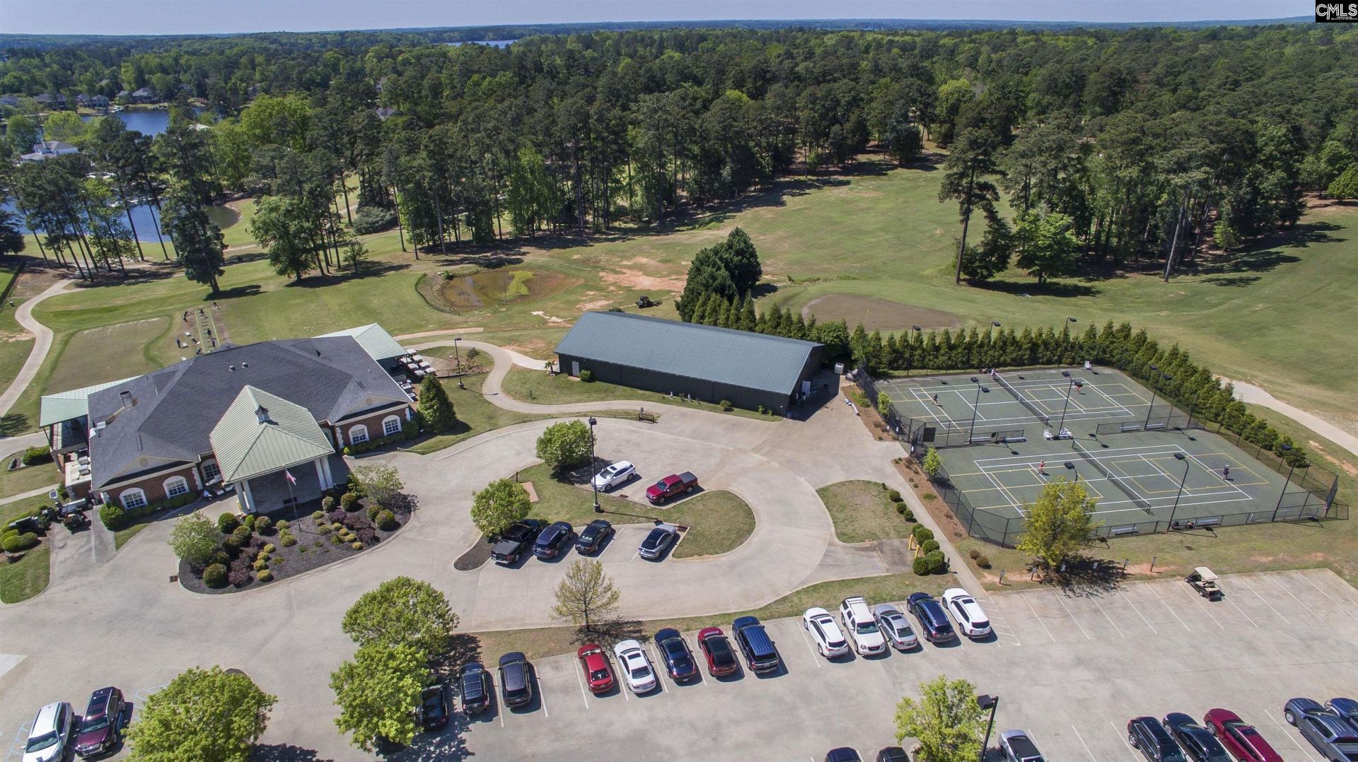 118 Club Court  Photo 6