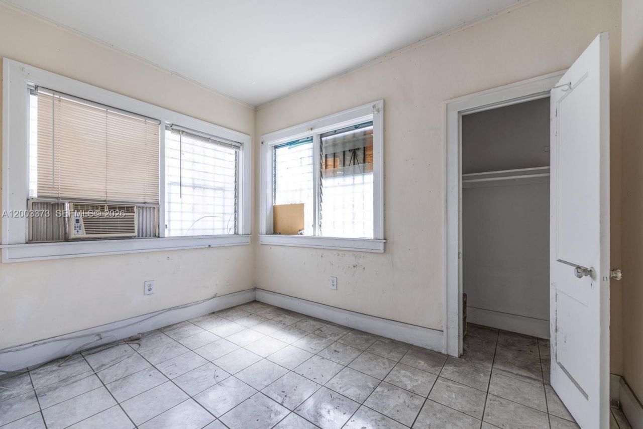 311 SW 10th Ave, Miami, FL 33130 Photo