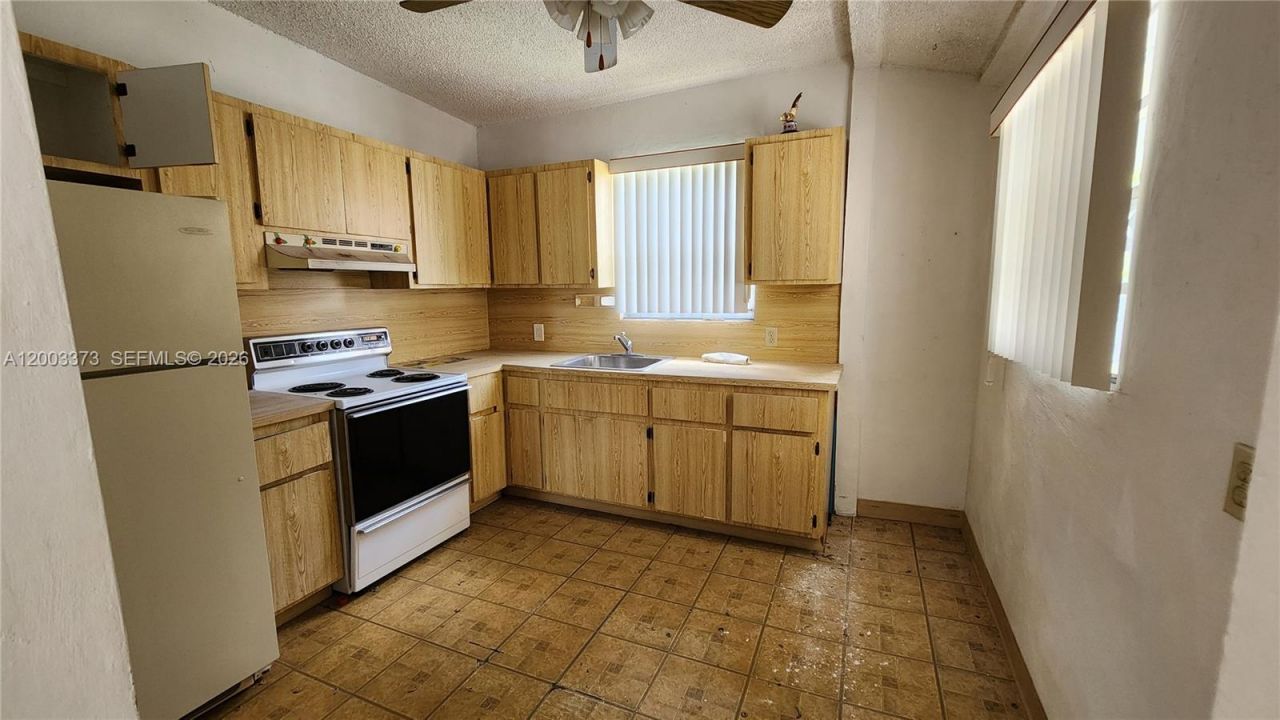 311 SW 10th Ave, Miami, FL 33130 Photo