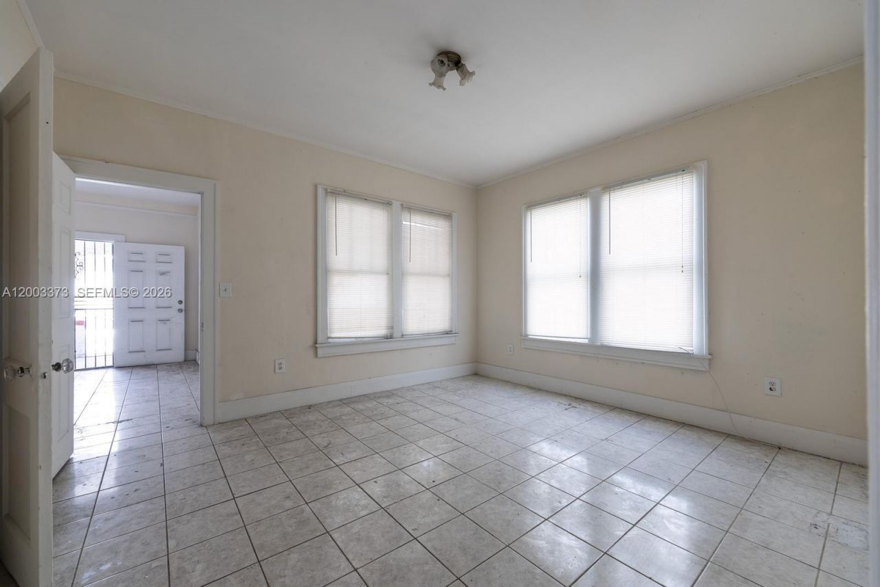 311 SW 10th Ave, Miami, FL 33130 Photo