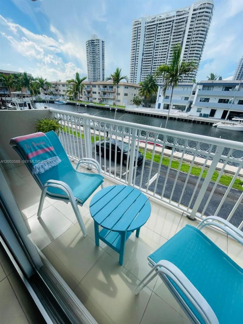 3601 NE 170th St , Unit 202, North Miami Beach, FL 33160 Photo