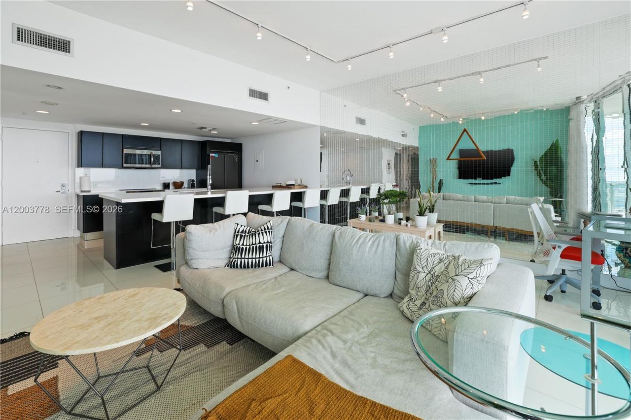 665 NE 25th St, Unit 2602, Miami, FL 33137 Photo