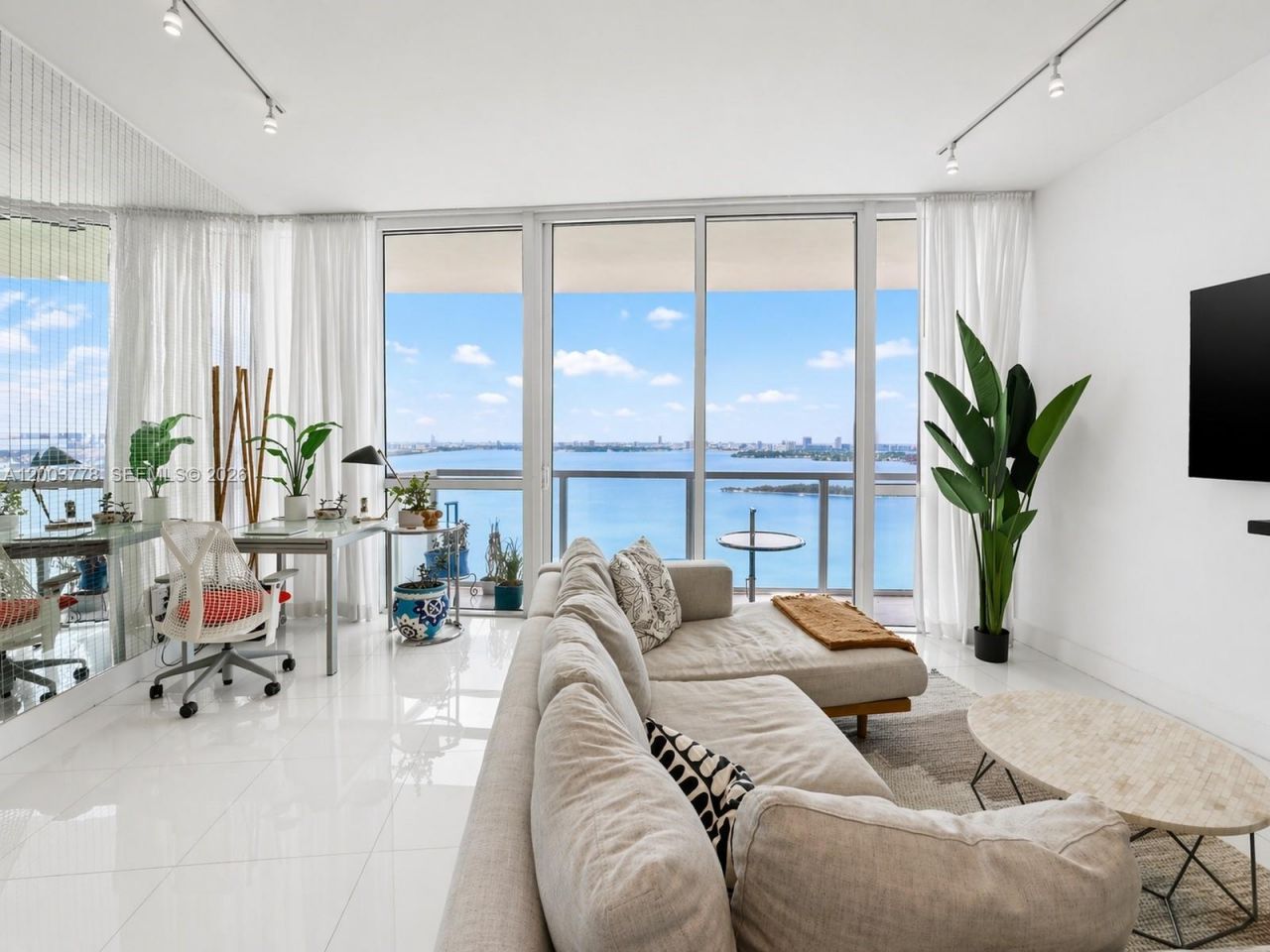 665 NE 25th St, Unit 2602, Miami, FL 33137 Photo