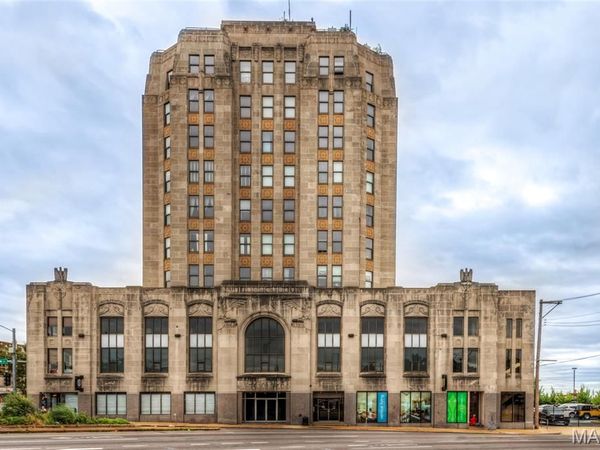 3608 Gravois Avenue , Unit 6E, St Louis, MO 63116