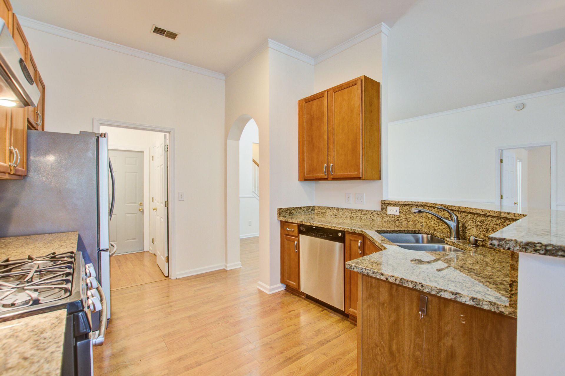 494 Dolphin Drive Photo 11