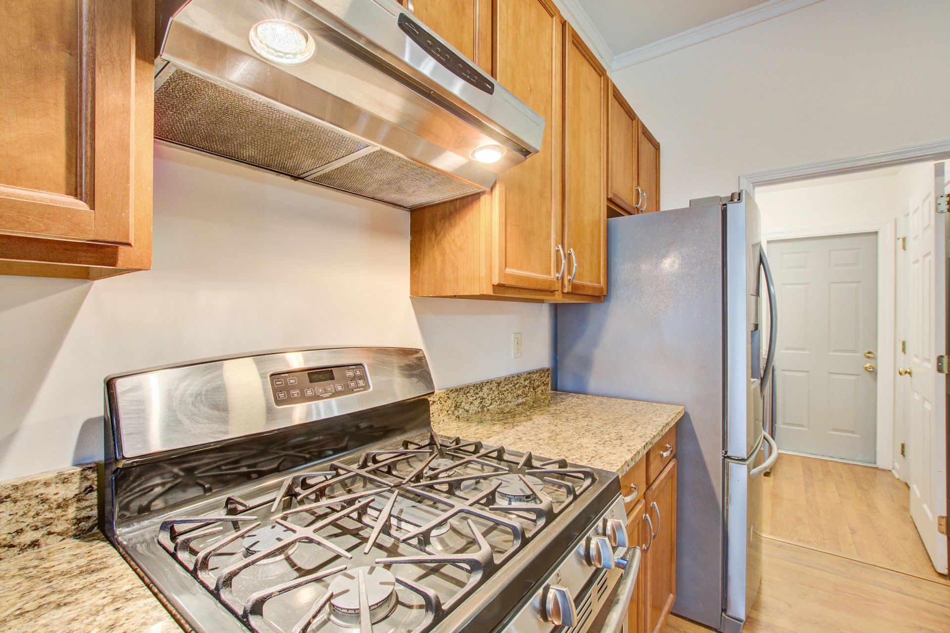 494 Dolphin Drive Photo 13