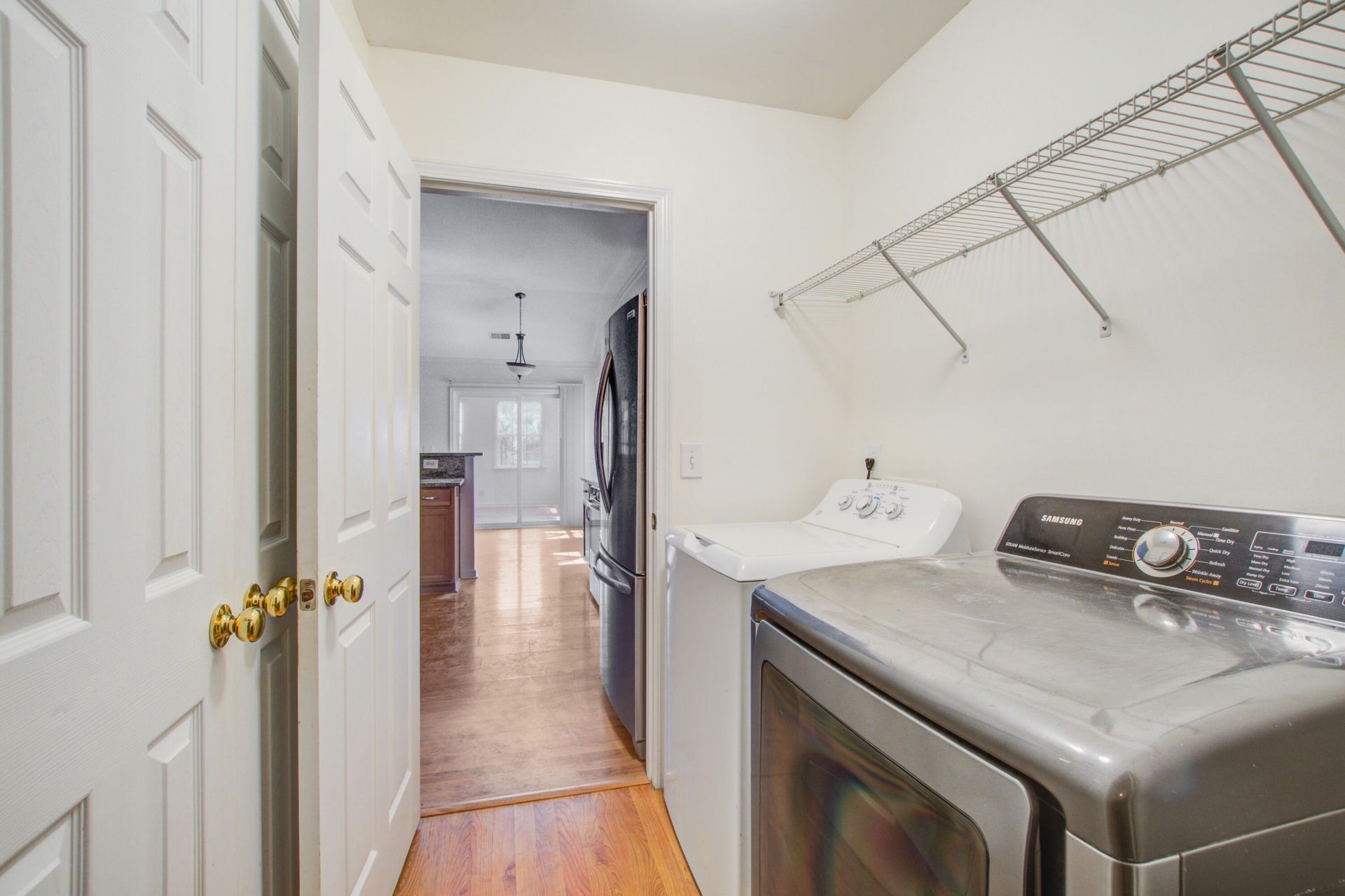 494 Dolphin Drive Photo 14