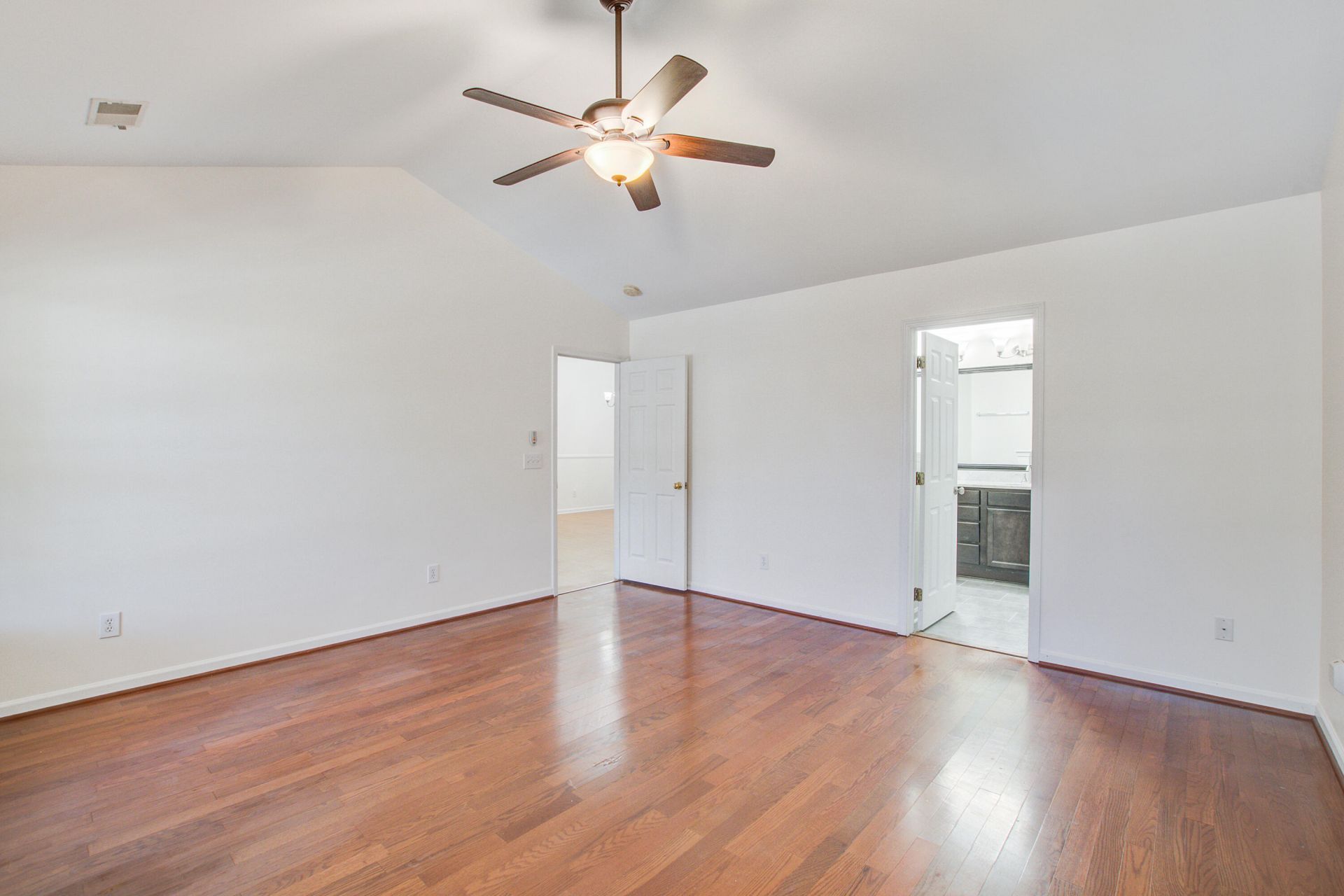 494 Dolphin Drive Photo 20