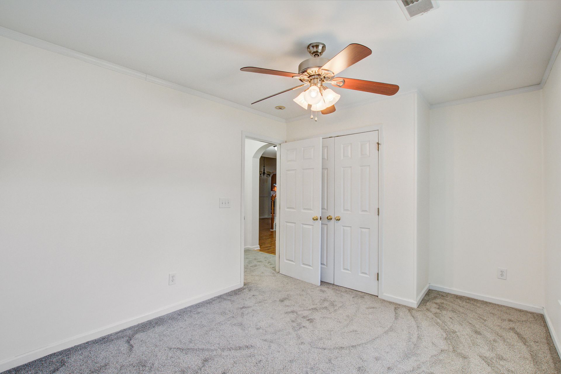 494 Dolphin Drive Photo 25