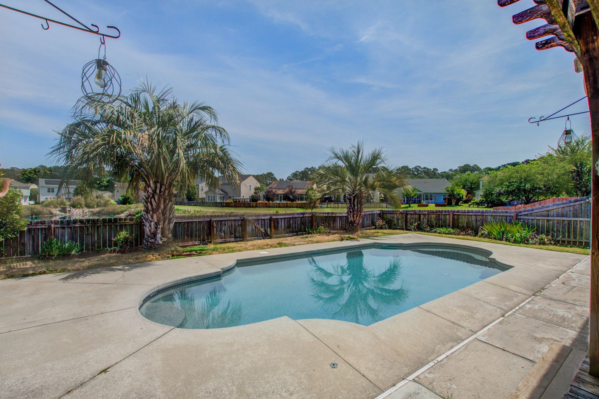 494 Dolphin Drive Photo 37