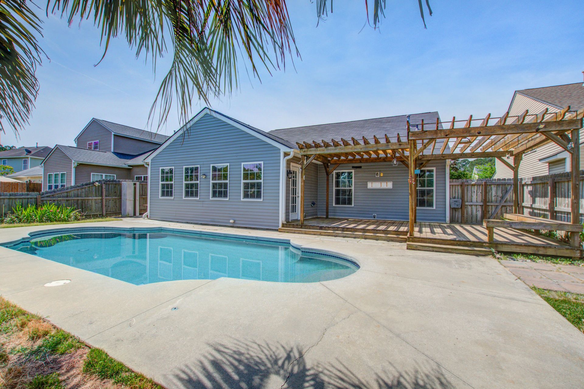 494 Dolphin Drive Photo 41