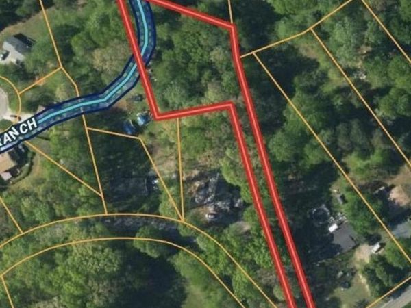 5598 Harrison Rd, Lenoir City, TN 37771