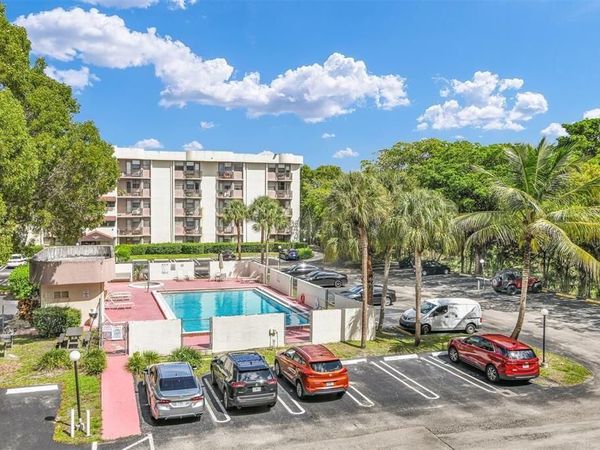 2501 Riverside Drive, Unit 206-a, Coral Springs, FL 33065