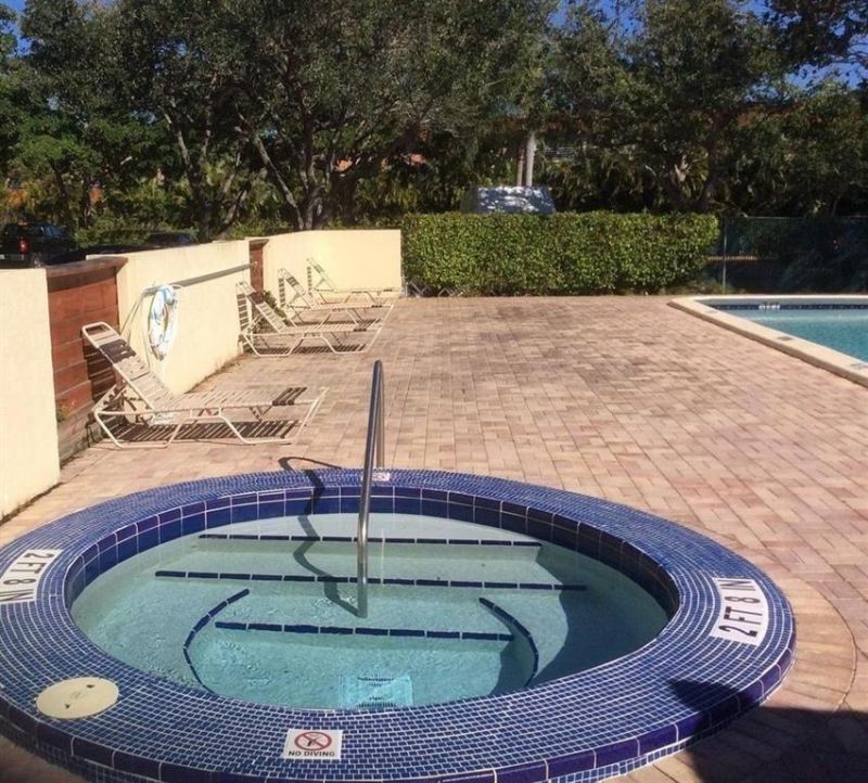 2501 Riverside Drive, Unit 206-a, Coral Springs, FL 33065 Photo