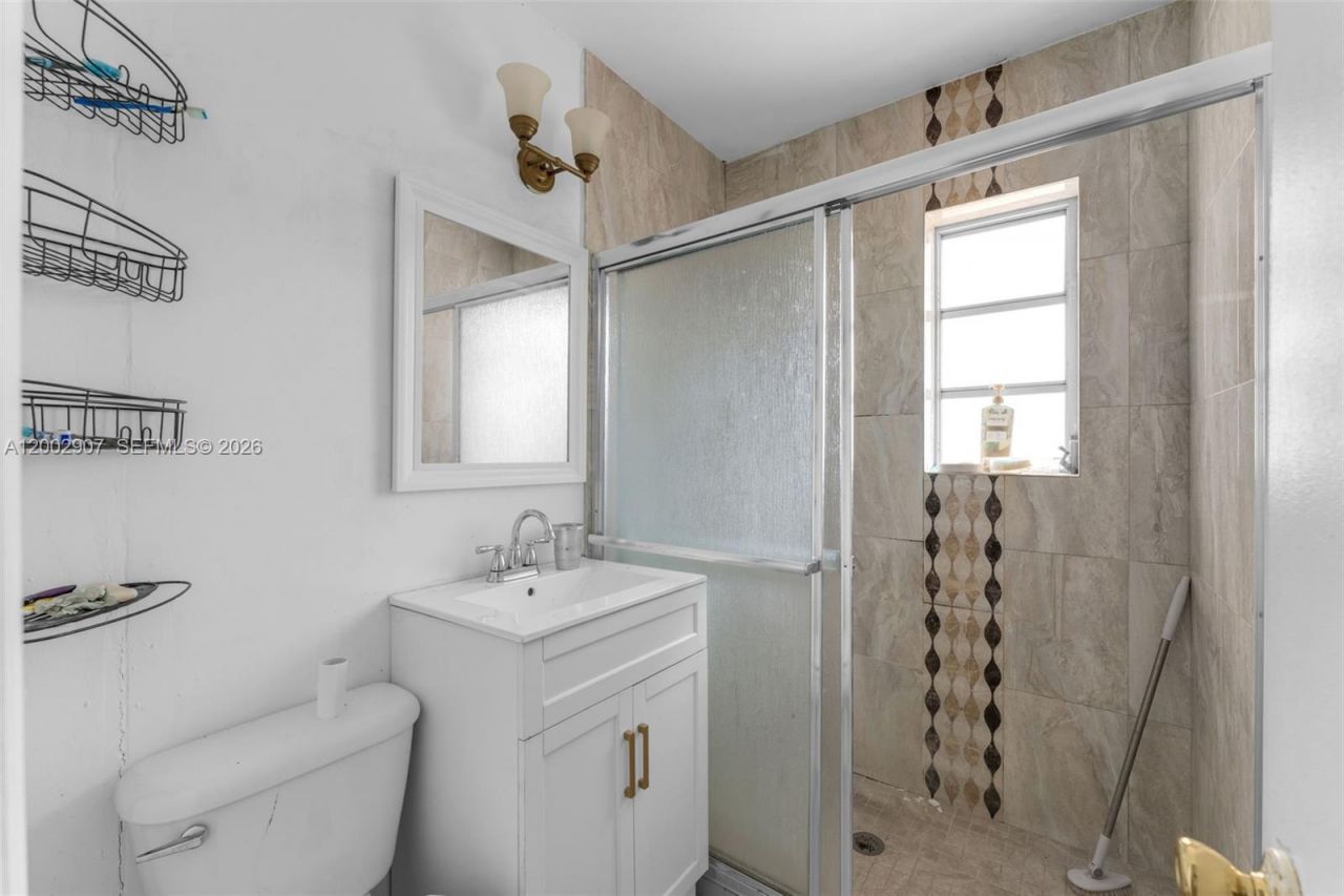 12445 SW 46th St , Miami, FL 33175 Photo