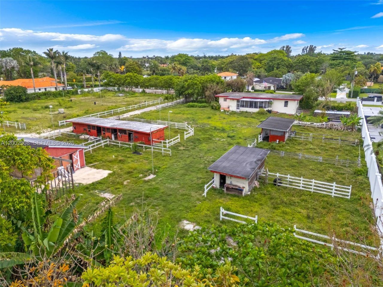 12445 SW 46th St , Miami, FL 33175 Photo