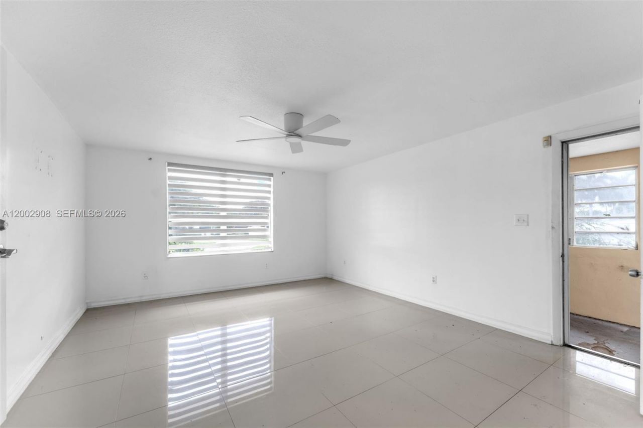 12445 SW 46th St , Miami, FL 33175 Photo