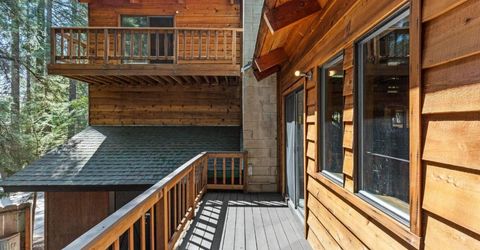 1131 Lake Ridge Rd, Lake Almanor, CA 96137 Photo