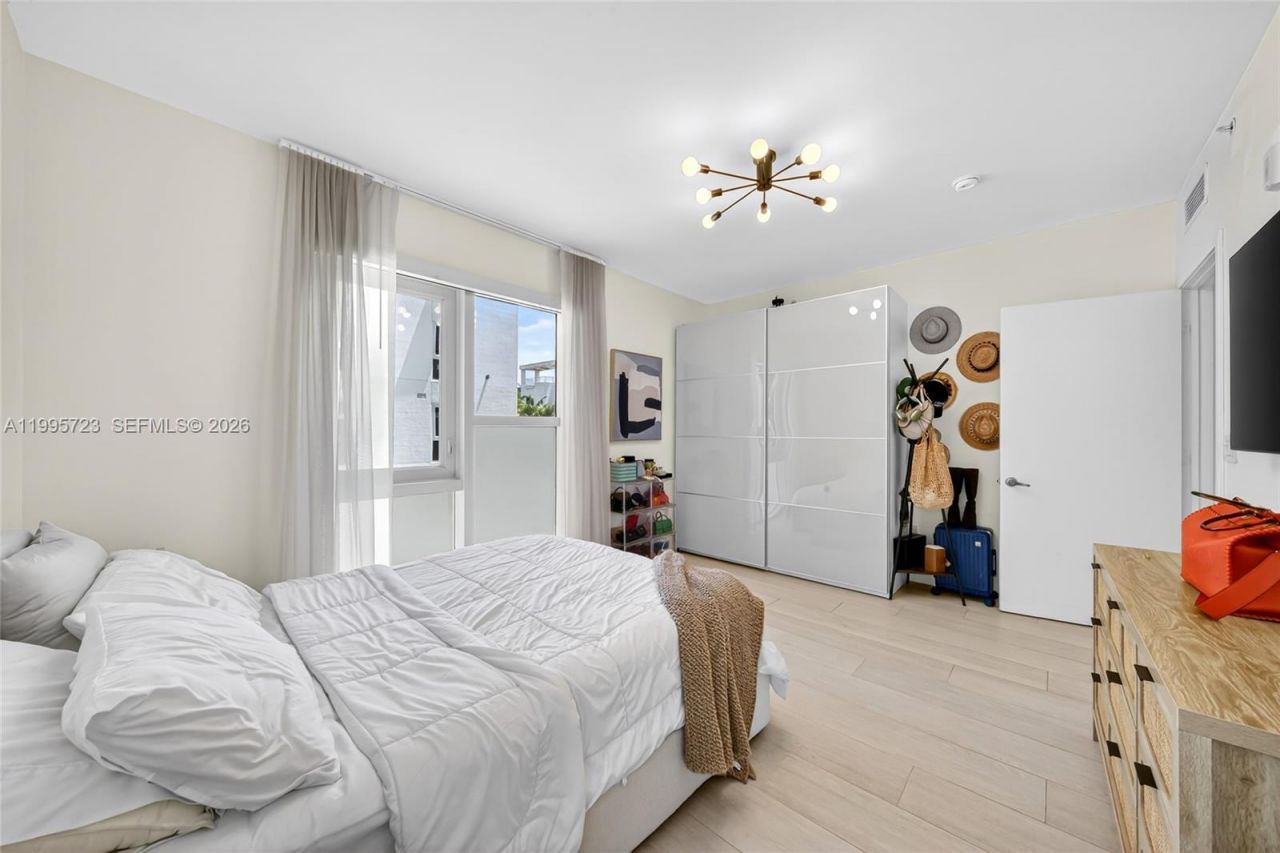 455 NE 39th St , Unit 113, Miami, FL 33137 Photo