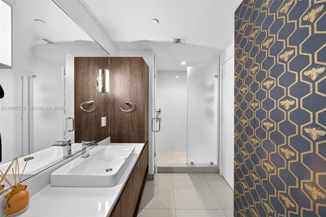 455 NE 39th St , Unit 113, Miami, FL 33137 Photo