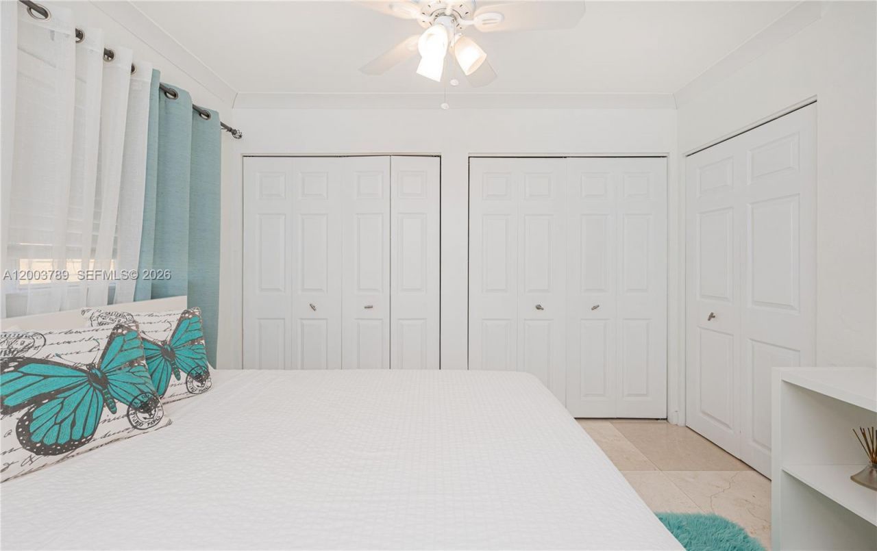 906 NE 6th St, Hallandale Beach, FL 33009 Photo