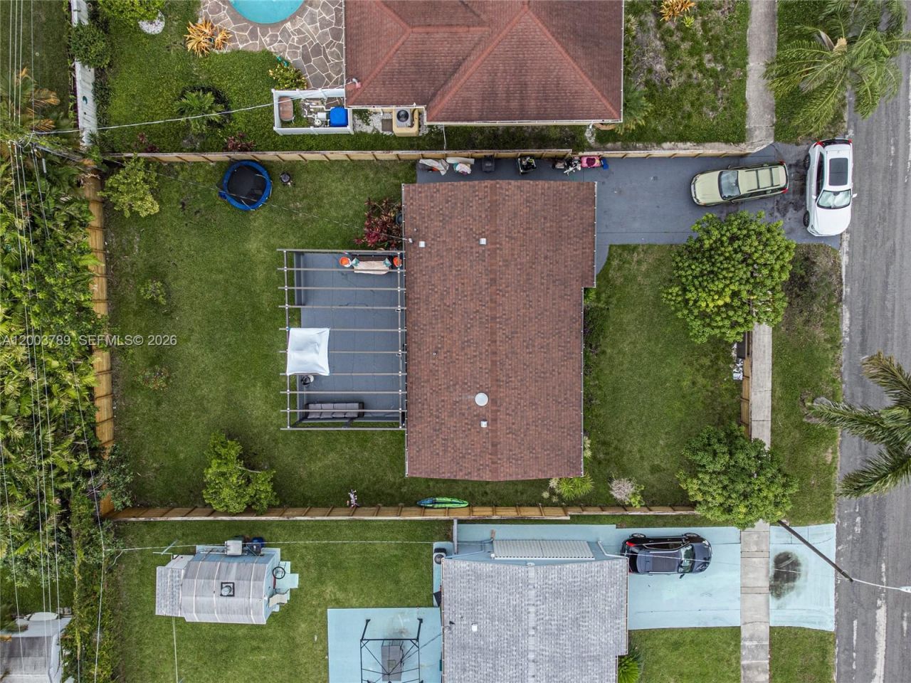 906 NE 6th St, Hallandale Beach, FL 33009 Photo