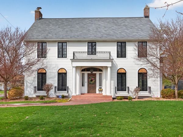 1714 4th Street, Jackson, MI 49203