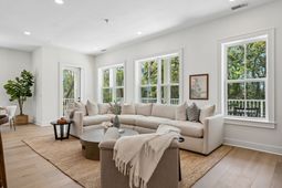 540 Helmsman photo 4