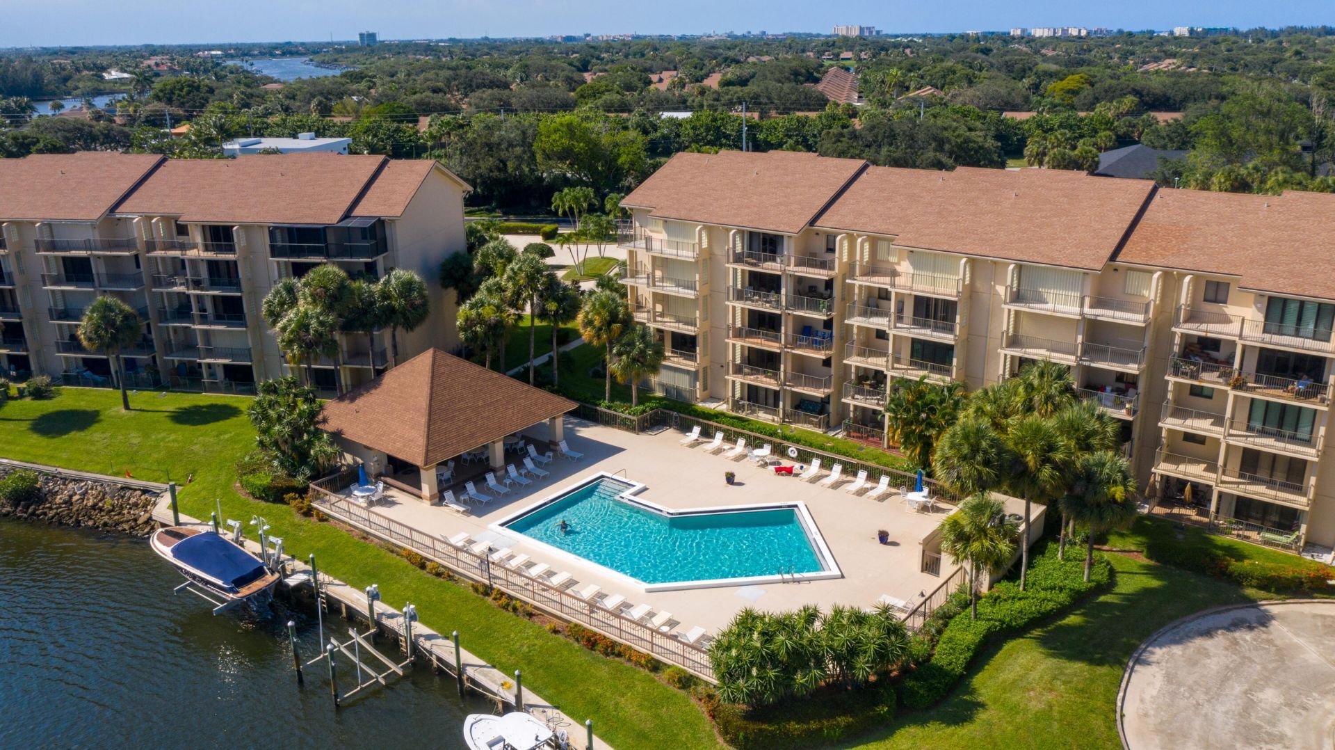 1401 Tidal Pointe Boulevard, Unit 301, Jupiter, FL 33477 Photo