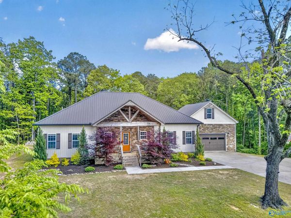 619 Mini Farm Road, Grant, AL 35747