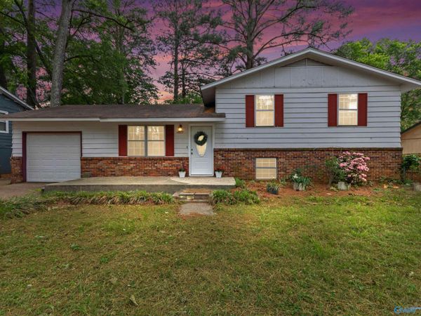 3825 SW Pinedale Drive, Huntsville, AL 35805