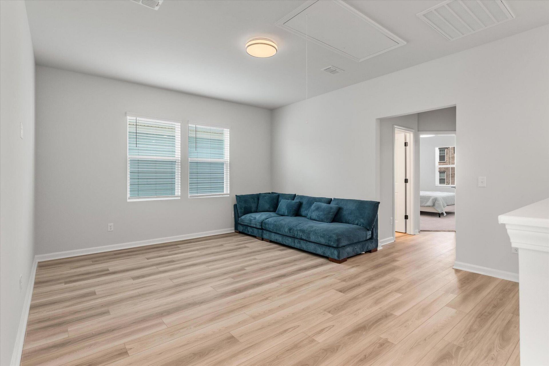 1740 Grovehurst Drive Photo 11