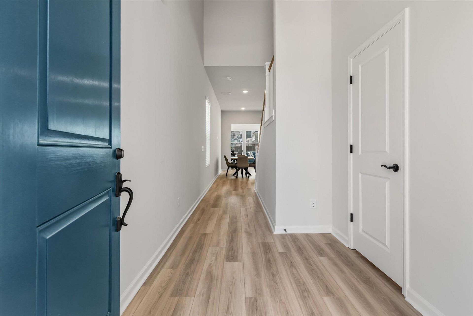 1740 Grovehurst Drive Photo 22