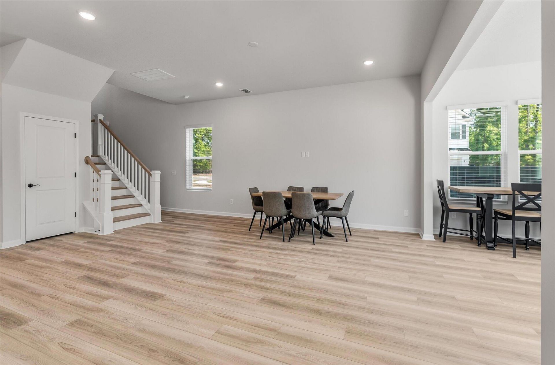 1740 Grovehurst Drive Photo 25