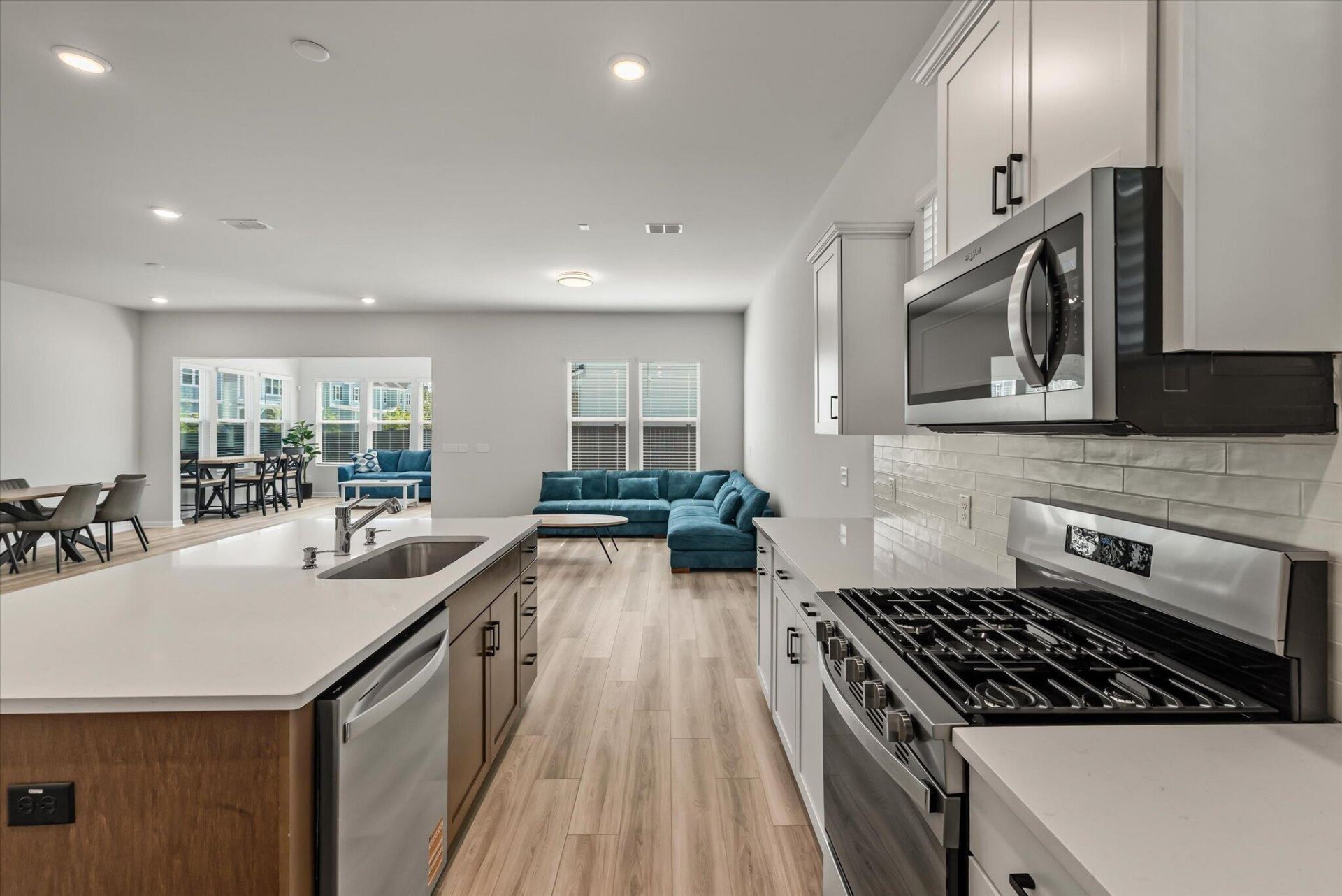 1740 Grovehurst Drive Photo 33