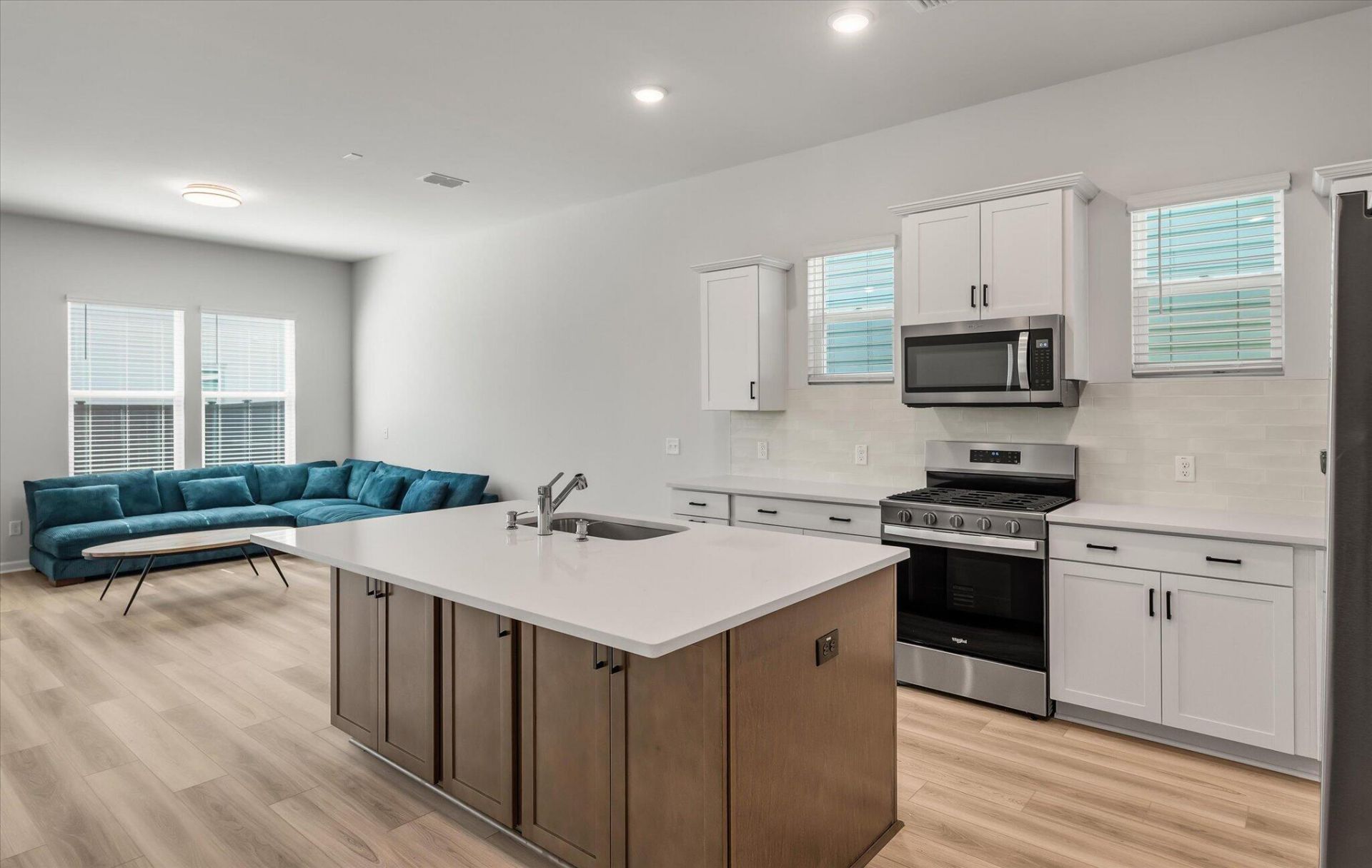 1740 Grovehurst Drive Photo 34