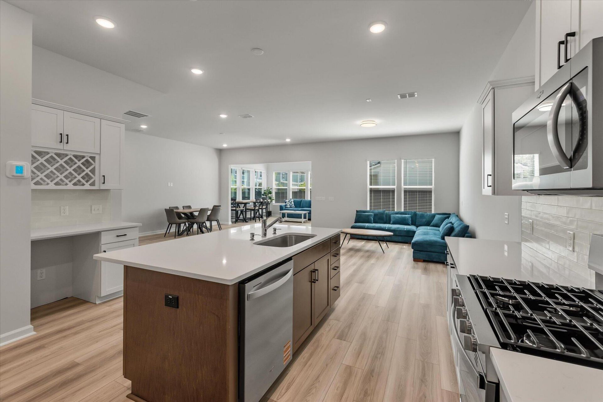 1740 Grovehurst Drive Photo 35