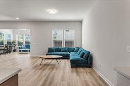 1740 Grovehurst Drive photo 4