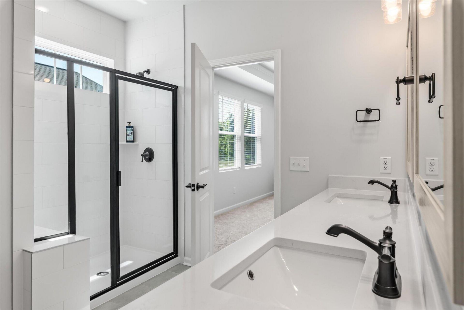 1740 Grovehurst Drive Photo 9