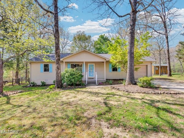 1954 Spruce Loop, Crossville, TN 38555