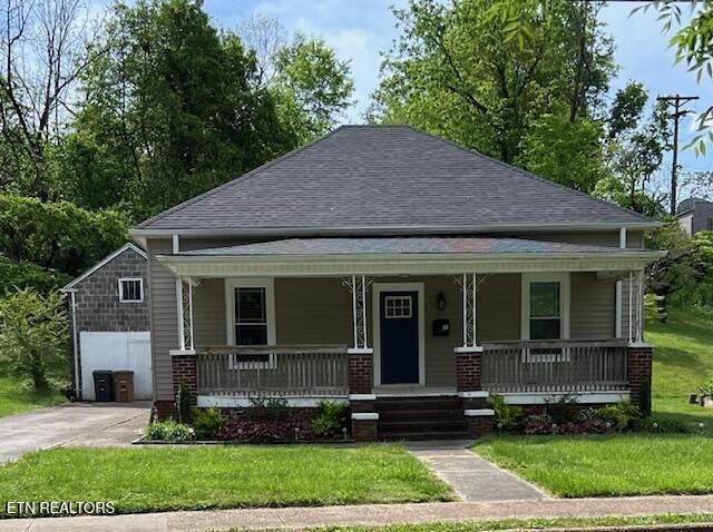 1610 Edgewood Ave, Knoxville, TN 37917 Main Photo