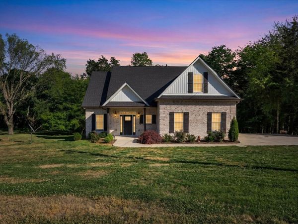 2820 Hwy 82 E, Bell Buckle, TN 37020