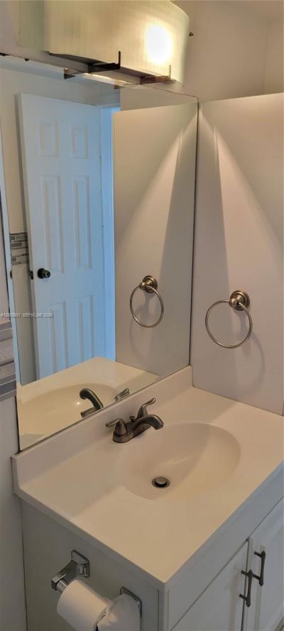 13499 Biscayne Blvd, Unit 511, North Miami, FL 33181 Photo
