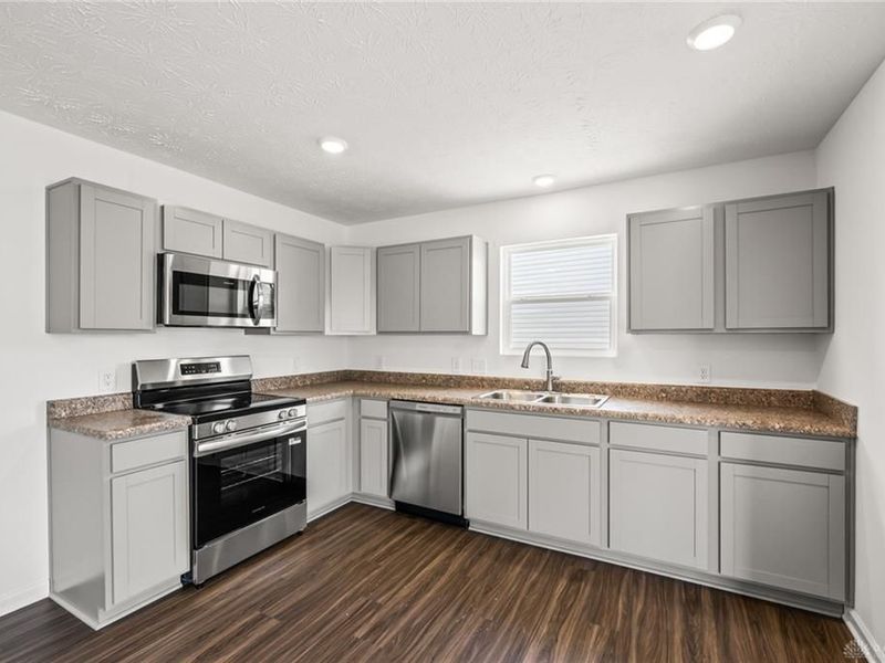 1579 Chickasaw Way, Piqua, OH 45356 Photo 10