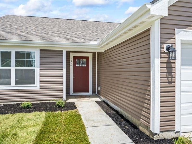 1579 Chickasaw Way, Piqua, OH 45356 Photo 3