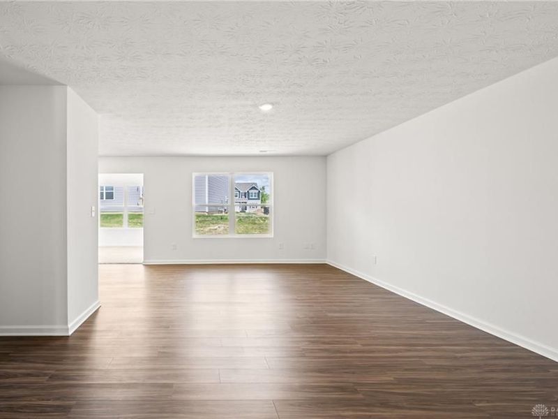 1579 Chickasaw Way, Piqua, OH 45356 Photo 6