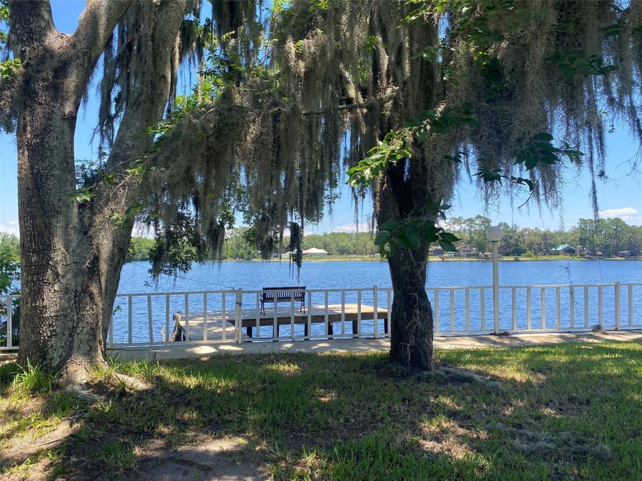 229 Lake Ida Point Drive, Interlachen, FL 32148 Photo