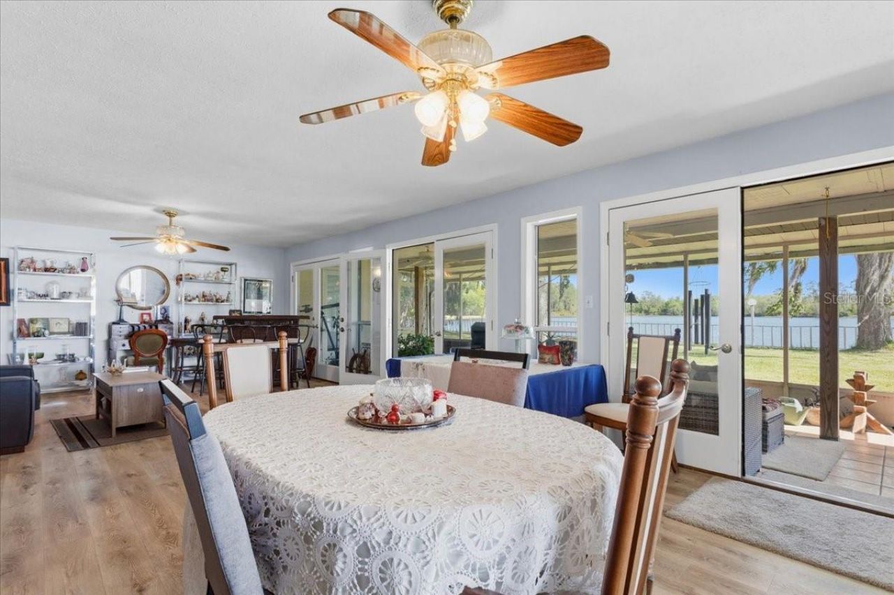 229 Lake Ida Point Drive, Interlachen, FL 32148 Photo